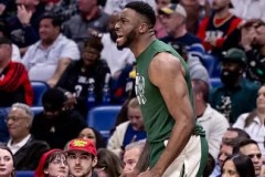 欧锦赛内线大将：马刺与雄鹿球星扣篮封盖盛宴