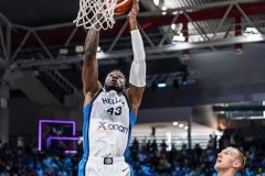 伦纳德拒绝NBA禁赛引快船队内风波，前景堪忧